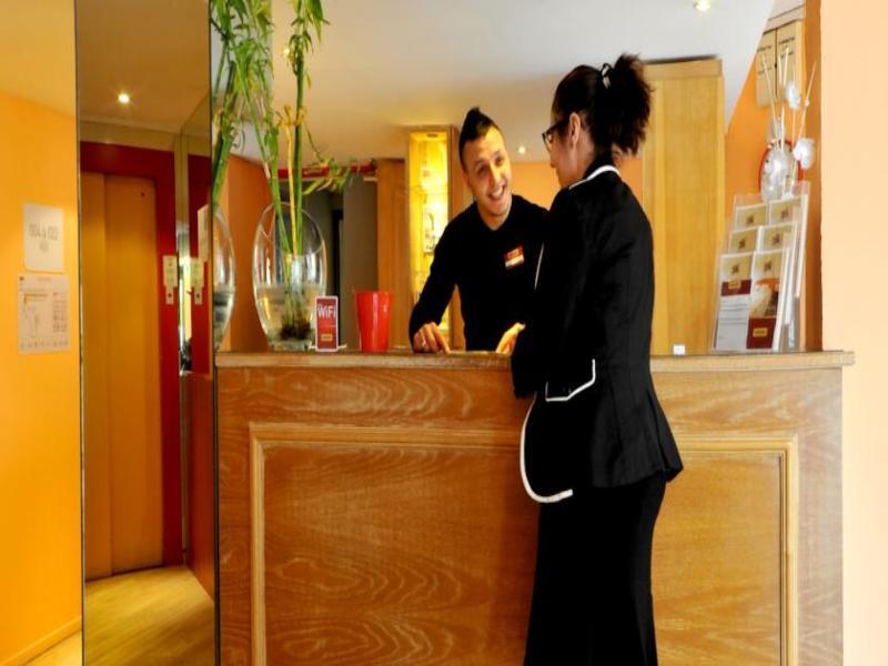 Ibis Budget Сент-Уан-л'Омон Екстериор снимка