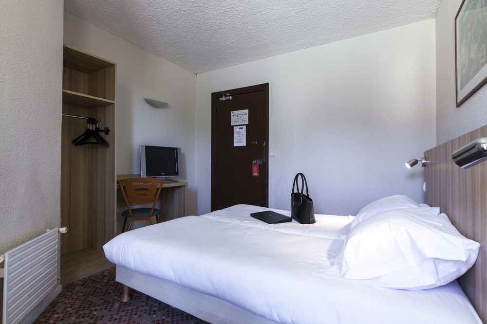 Ibis Budget Сент-Уан-л'Омон Екстериор снимка